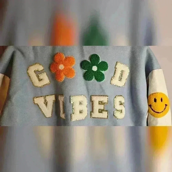 BaeVely Girls Club Good Vibes Bomber Jacket Blue White Juniors Large - Picture 6 of 11
